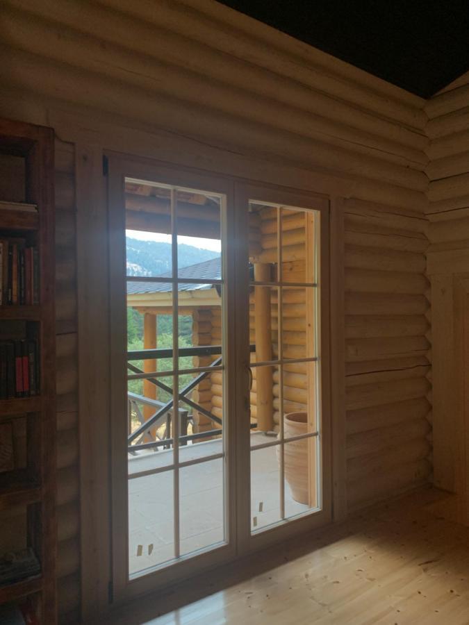 Вілла Shelter Калаврита Екстер'єр фото