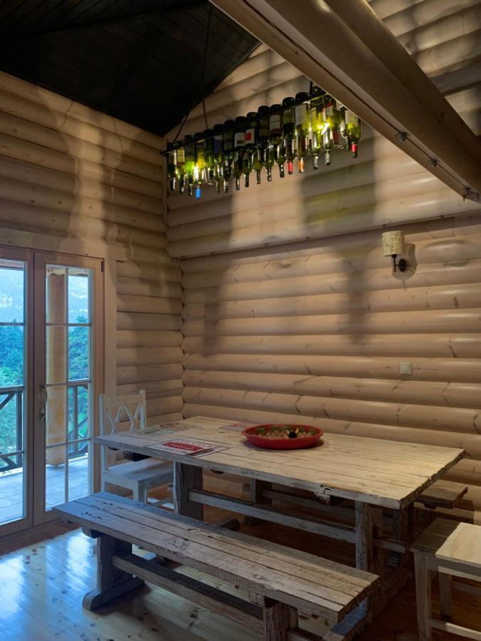 Вілла Shelter Калаврита Екстер'єр фото