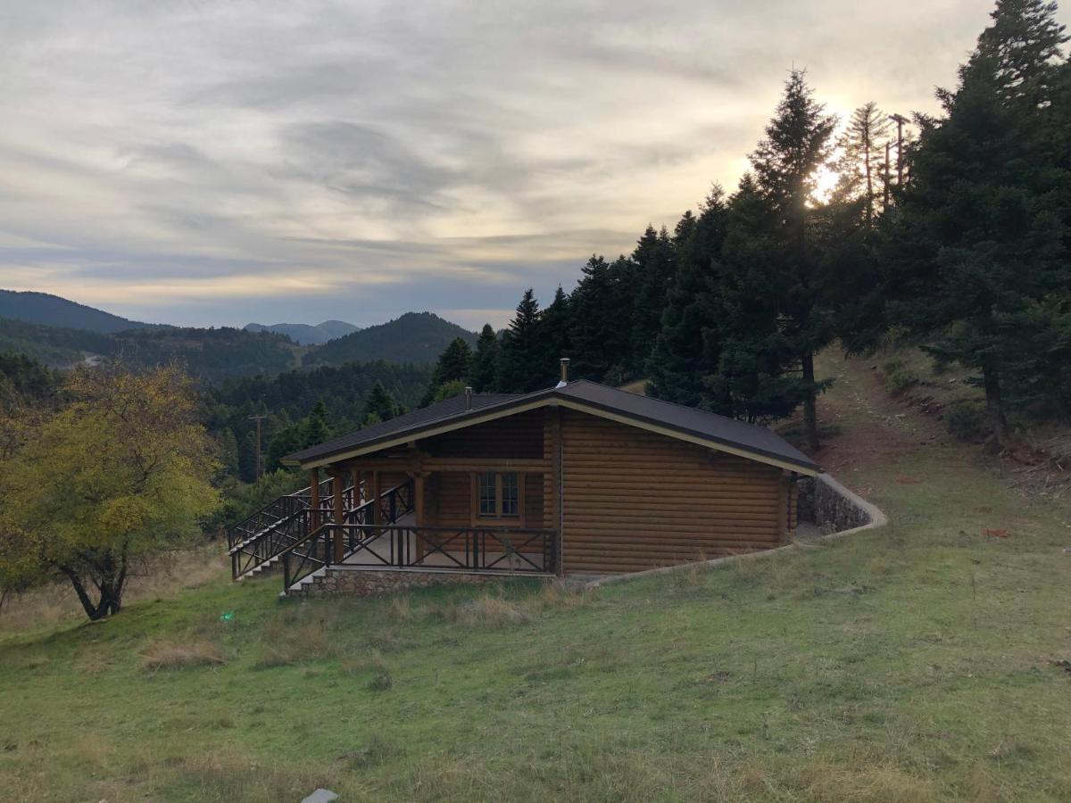 Вілла Shelter Калаврита Екстер'єр фото